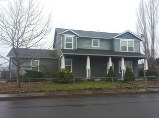 898 N 1st St, Creswell, OR 97426