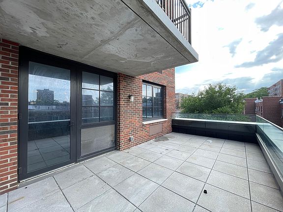 2nd image of 14474 Northern Blvd E #5U