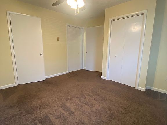 5th image of 18 N Rogers St Unit B