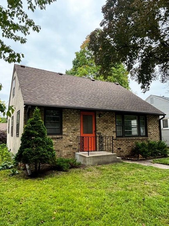 4638 Queen Ave N - Property Image