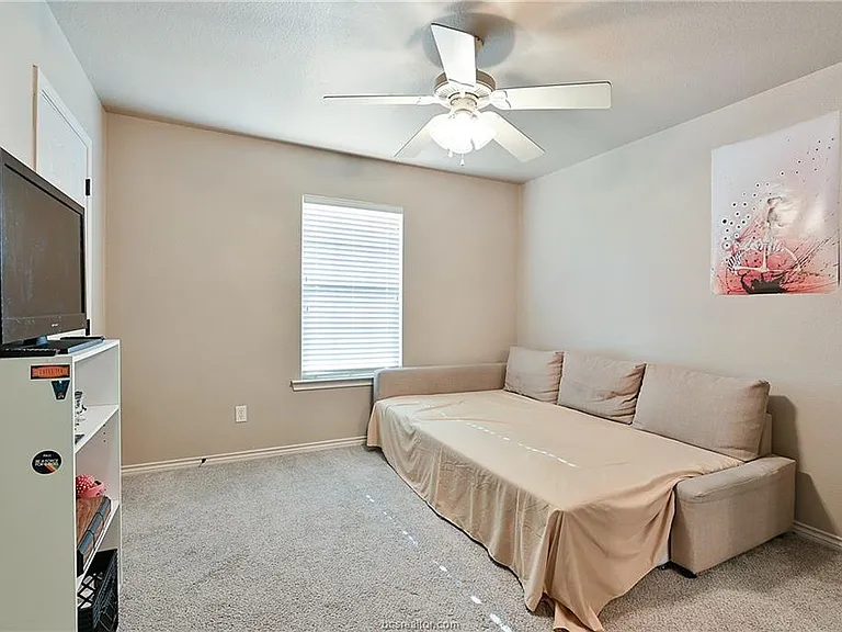 3840 Oldenburg Ln — Photo 10