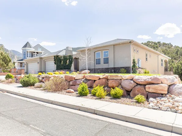 888 E Fiddlers Canyon Rd, Cedar City, UT 84721