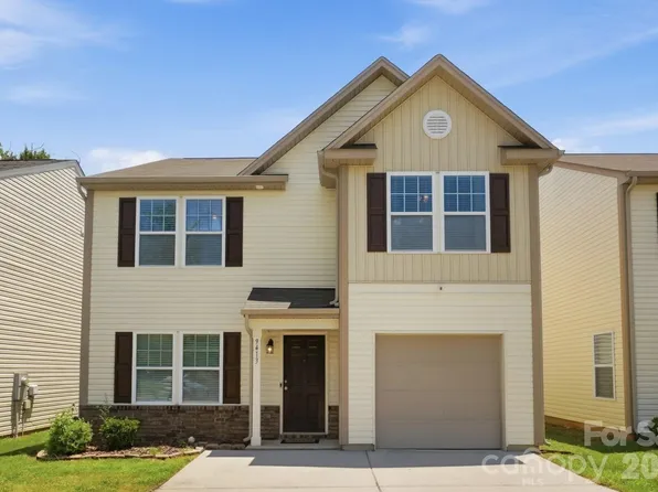 9413 Hanberry Blvd, Charlotte, NC 28213