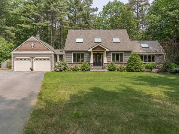 77 Schanda Drive, Newmarket, NH 03857