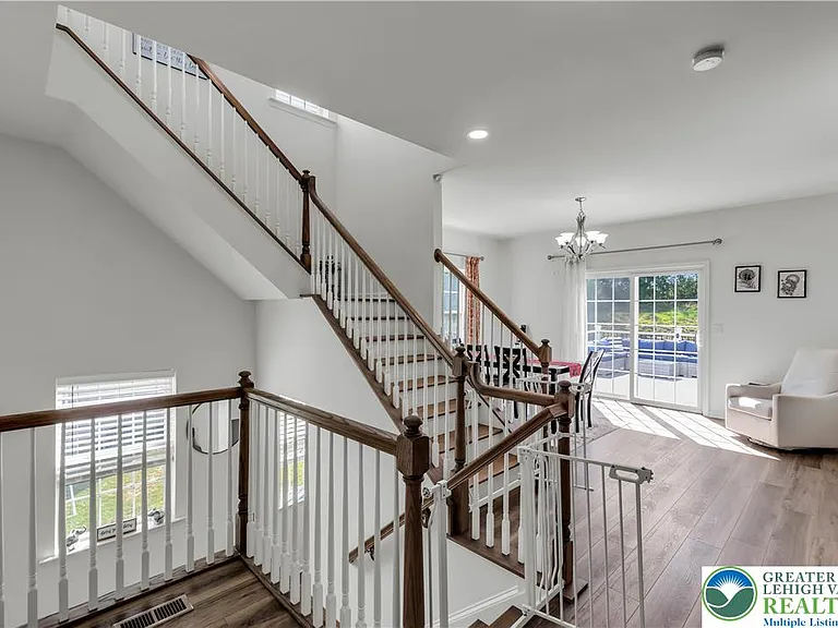 5044 Bellflower Dr — Photo 22