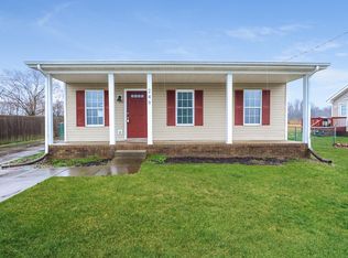 249 Cranklen Cir, Clarksville, TN 37042