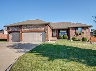 4918 Silo Hills Dr, Springfield, MO 65802