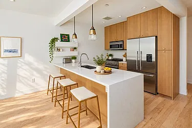 207 Wyckoff Street, #1