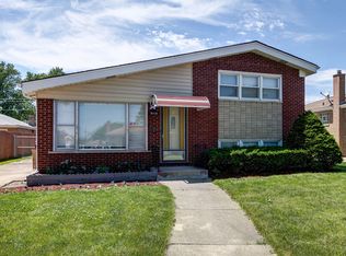 9116 S Major Ave, Oak Lawn, IL 60453