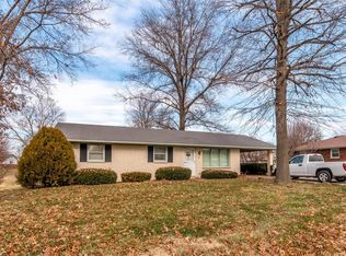 705 Sunset Ln, Waterloo, IL 62298