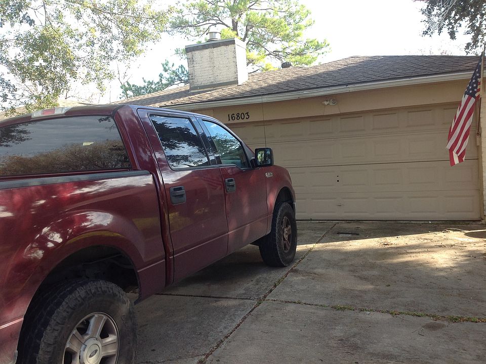1st image of 16803 Ribbonridge Dr