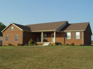 1230 Bond Ln, Lawrenceburg, KY 40342