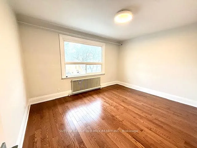 25 Donald Ave — Photo 9