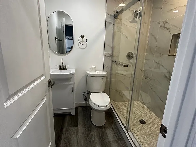 15508 Halcourt Ave — Photo 5