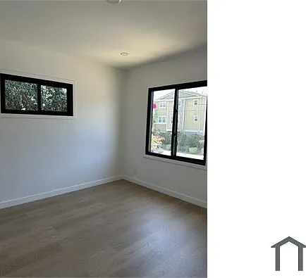 1 bed, 900 sqft, $2,400 — Photo 4