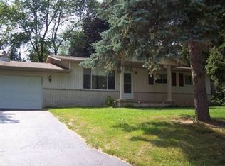 2055 Hazel Ave, Wixom, MI 48393