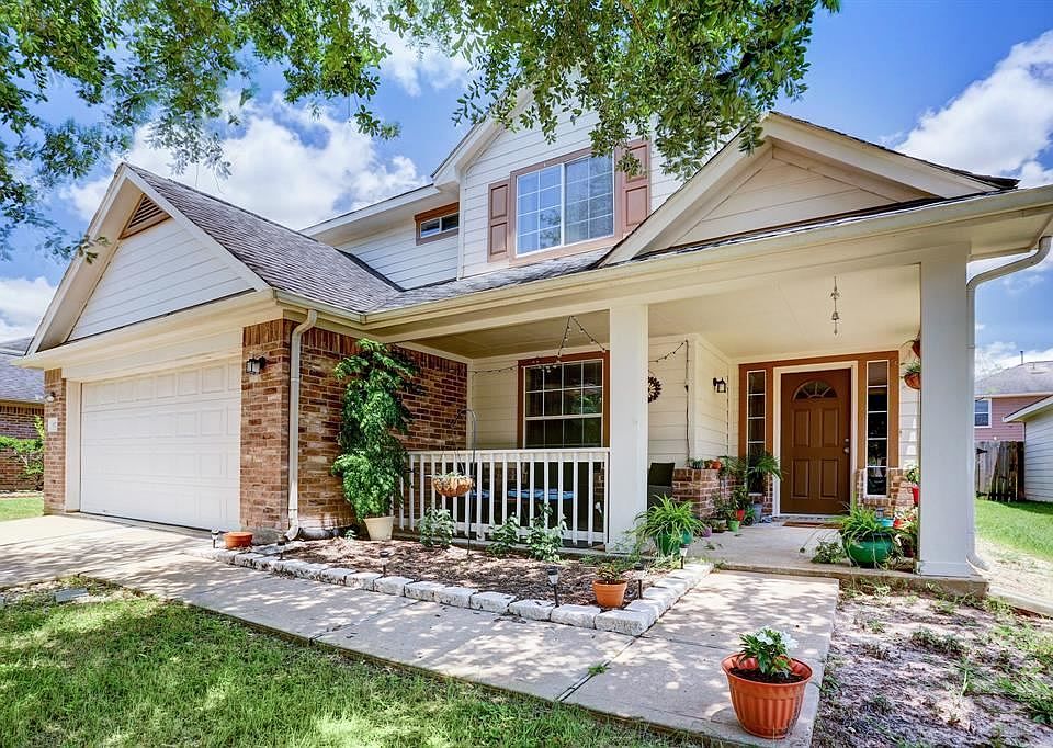 1st image of 19710 Cozy Cabbin Dr