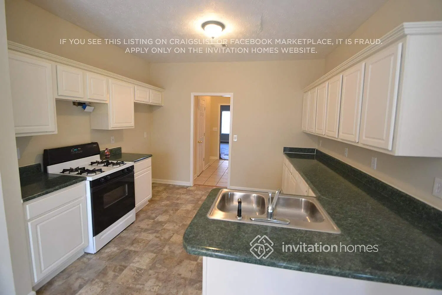 3865 Carriage Downs Ct Snellville, GA 30039 — Photo 3