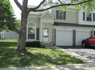 1526 Harvest Ln, Westmont, IL