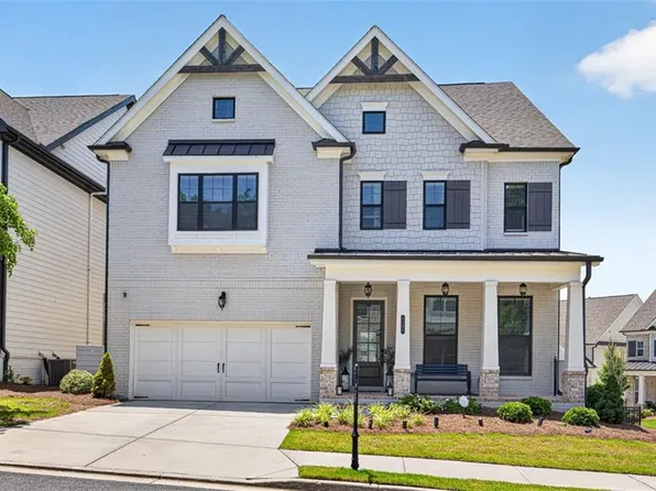 1195 Pennington View Ln, Alpharetta, GA 30004