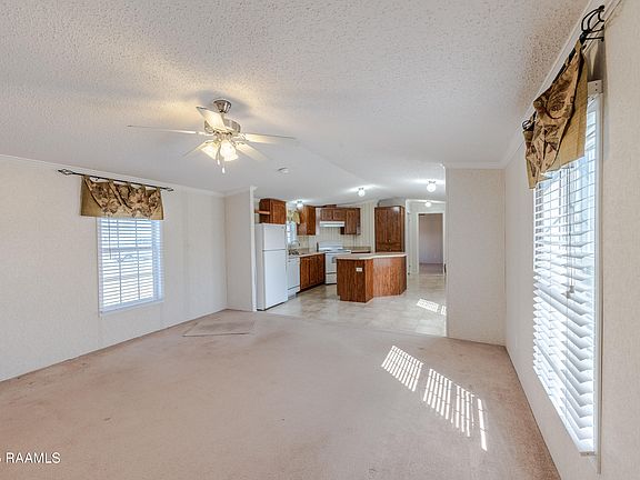 3rd image of 1010 Jack Dr