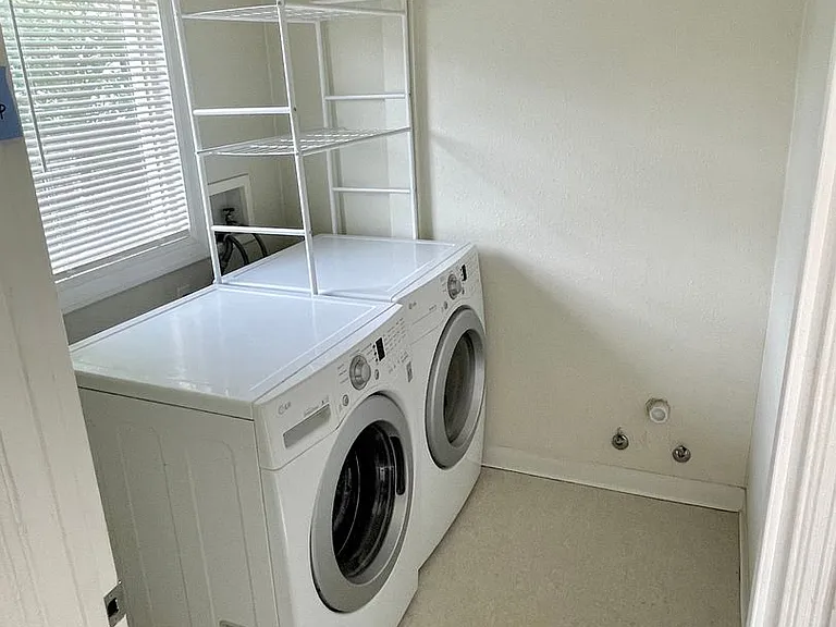 3624 N Albina Ave — Photo 10