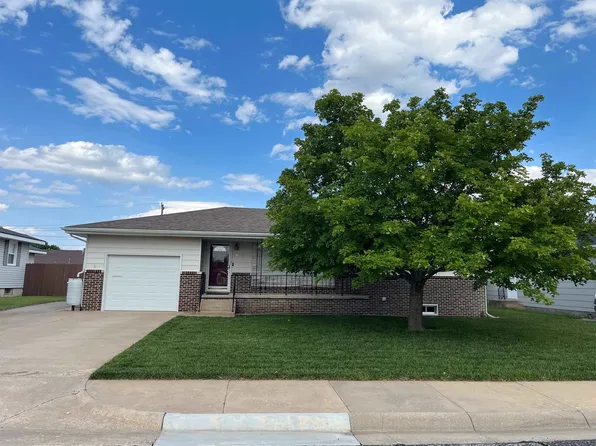 1720 Marjorie Dr, Hays, KS 67601