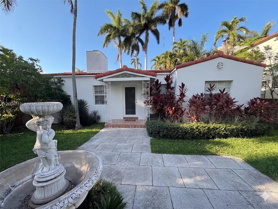 265 Palm Ave