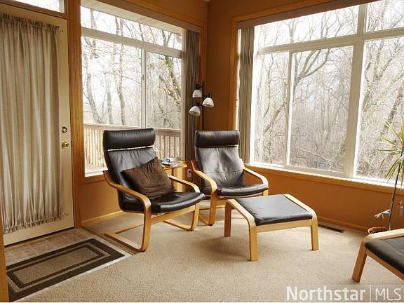 5th image of 454 Bluebird Ln