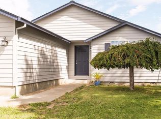 653 SW Balsam Rd, Grants Pass, OR 97526