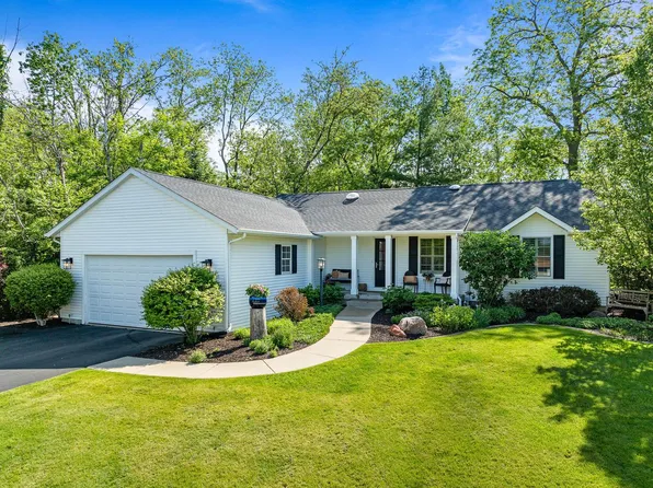 113 Potawatomi ROAD, Williams Bay, WI 53191