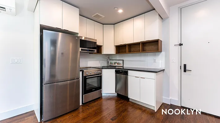 Rented by Nooklyn NYC LLC | media 1
