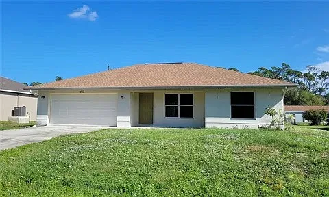 563 Verona St — Photo 1