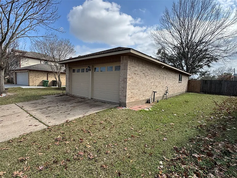 13123 Chipman Glen Dr — Photo 7