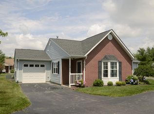 10 Gatley Close #1000, Freehold, NJ 07728