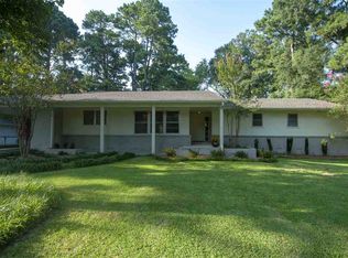 2026 Meadowbrook Rd, Jackson, MS 39211