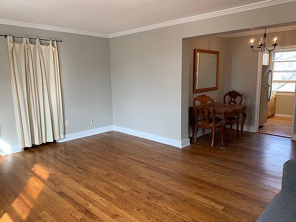 3rd image of 4818 Chevy Chase Dr #3