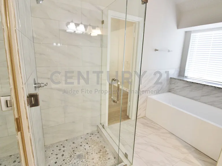 729 Rawlins Dr — Photo 12