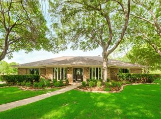 951 Oakmont Ct, Fort Worth, TX 76112