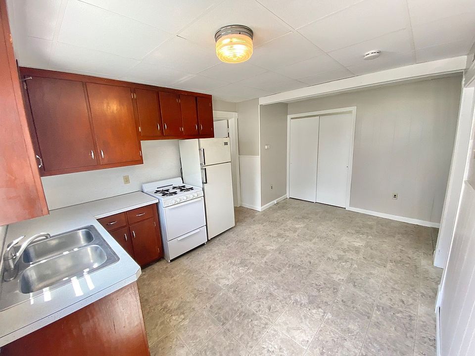 241247 Winsor Street 241247 Winsor St Ludlow, MA Zillow