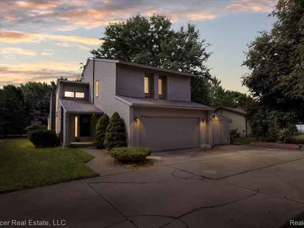 734 Locust Dr, Davison, MI 48423