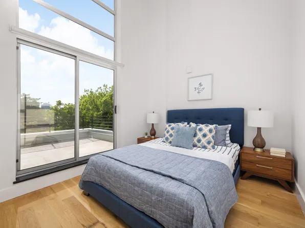 93 Waverly Avenue image 5 of 12