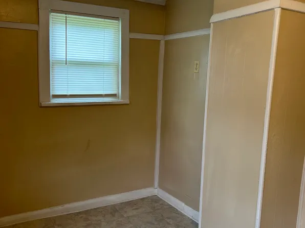 691 Van Everett Ave, Akron, OH 44306