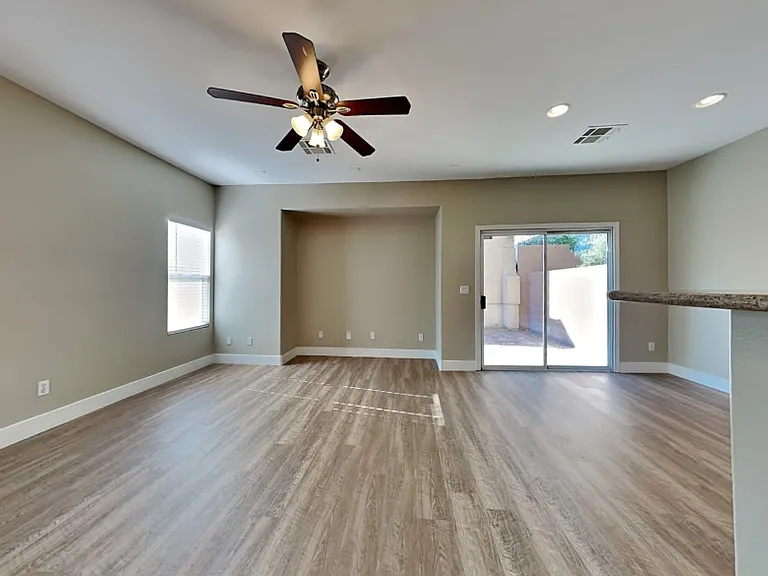 6325 Blushing Willow St — Photo 4