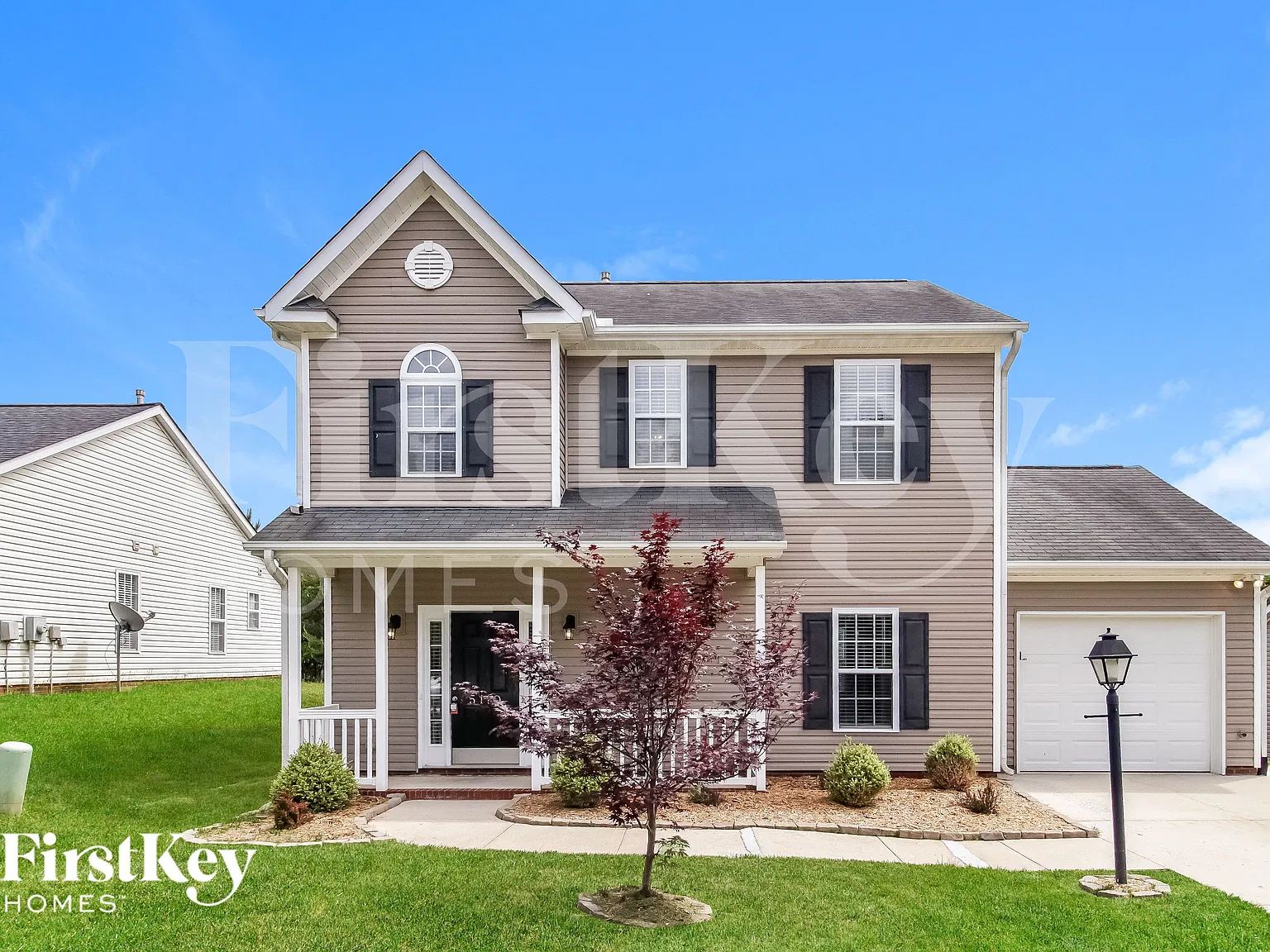 3 bed, 2.5 bath, 1440 sqft, $2,115 — Photo 1