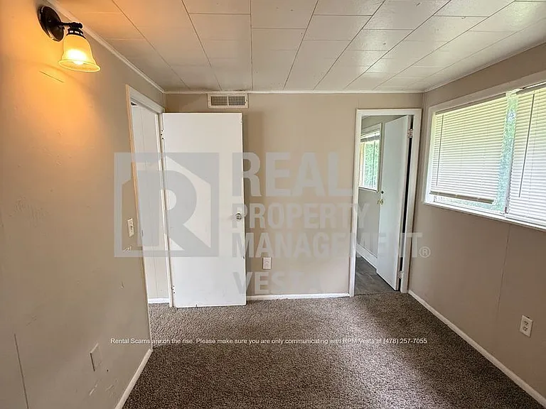 620 Cedarwood Dr — Photo 9
