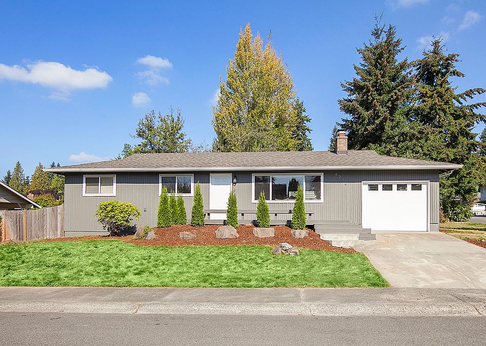 1st image of 8212 NE 144th St