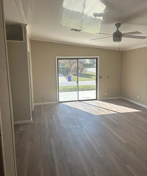 7445 SE Independence Ave — Photo 10
