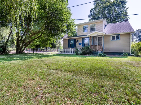 53075 M 51 N, Dowagiac, MI 49047