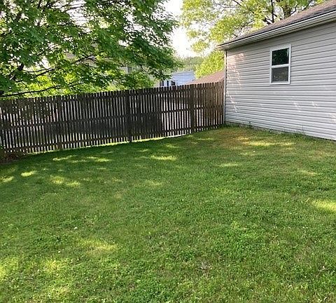 3rd image of 542 & 544 N Hawkins Ave